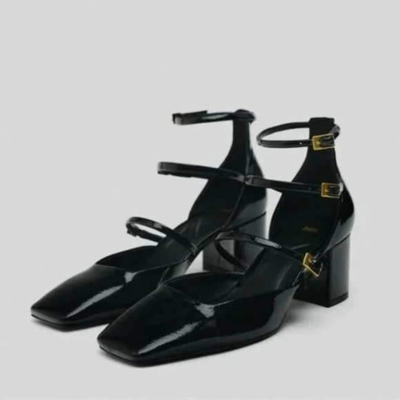 Zara Shoes - Zara Buckled BLOCK HEEL